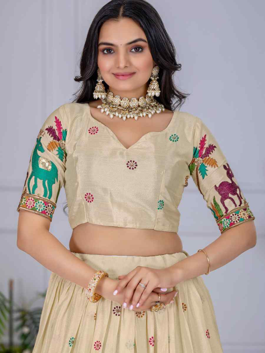 Off-White Heavy Chinon Silk Embroidery Wedding Reception Festival Heavy Border Lehenga Choli