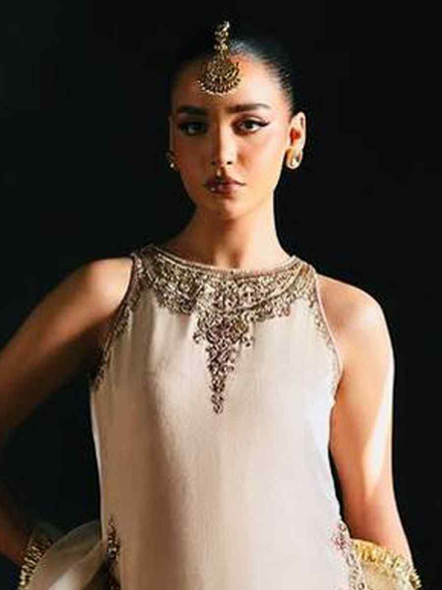 Off-White Heavy Viscose Velvet Plain with Embroidery Party Wedding Festival Casual Ready Palazzo Pant Salwar Kameez