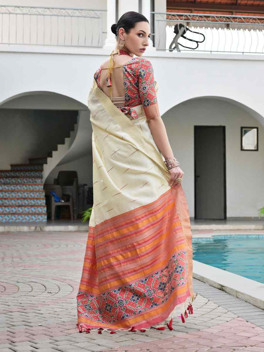 Off-White Khadi Raw Silk Handwoven Casual Reception Festival Wedding Fancy Classic Style Sarees