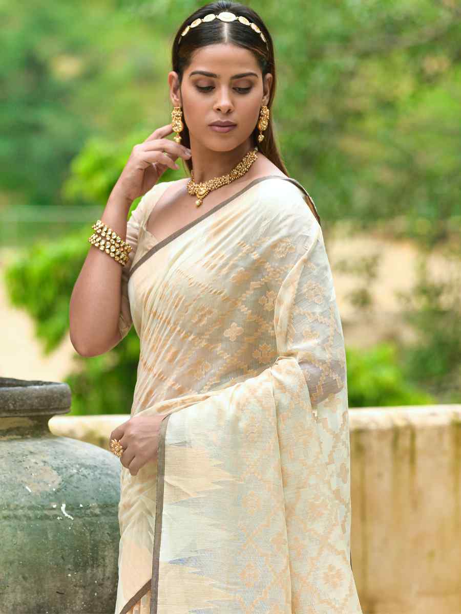 Off White Organza Silk Handwoven Party Festival Heavy Border Saree