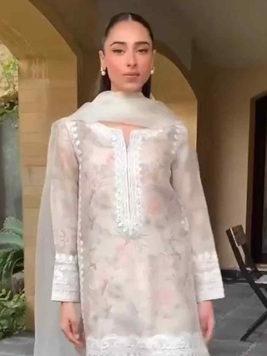 Off-White Pure Organza Silk Embroidered Festival Casual Ready Pakistani Salwar Kameez