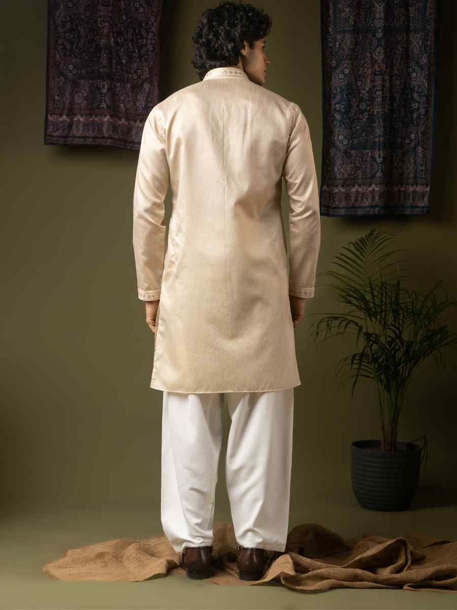 Off white Silk Embroidery Festival Wedding Party Mens Kurta