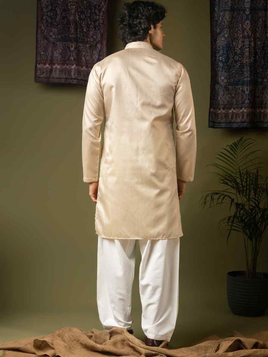 Off white Silk Embroidery Festival Wedding Party Mens Kurta