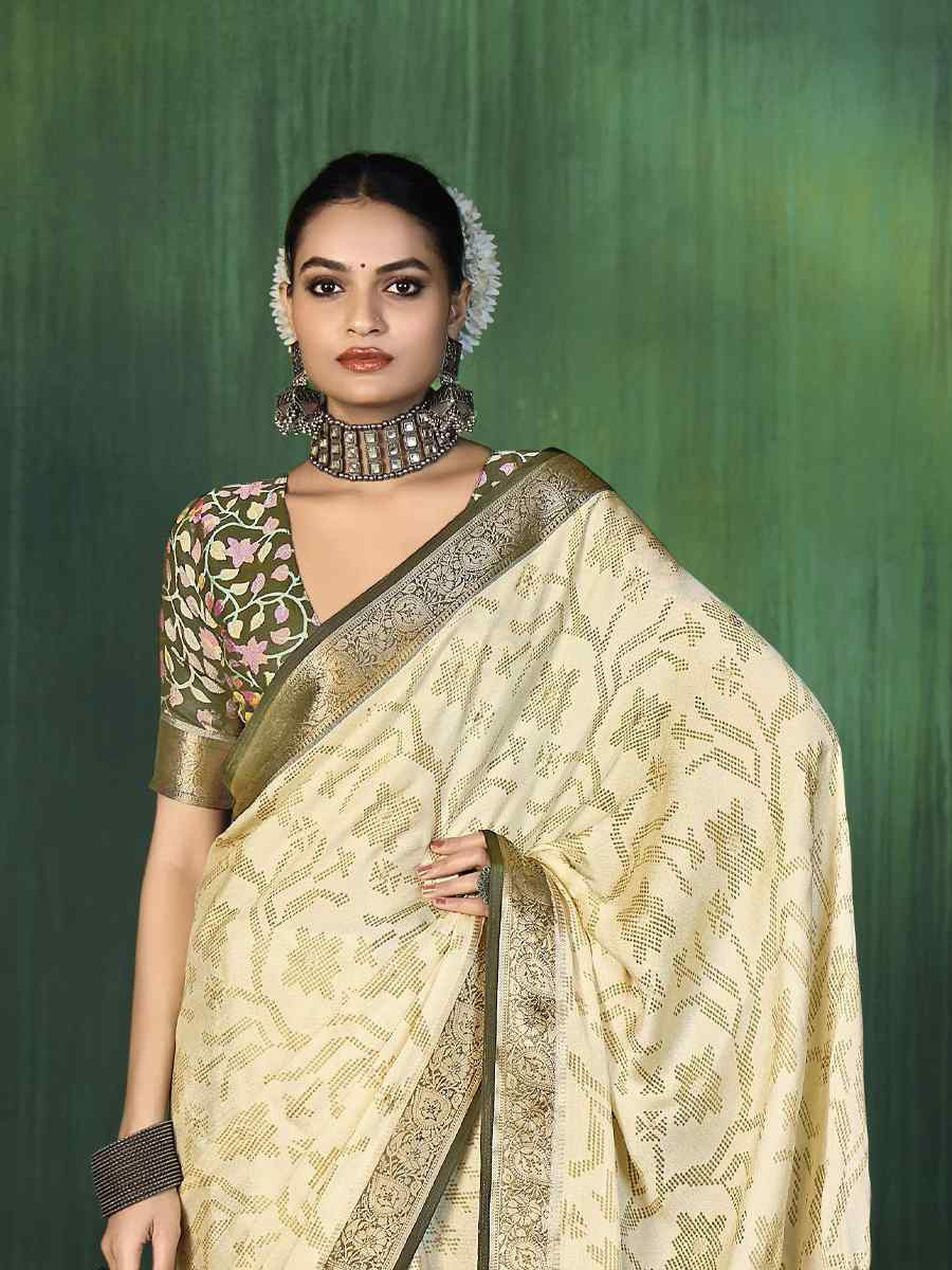 Off-White Silk Handwoven Festival Wedding Fancy Heavy Border Saree