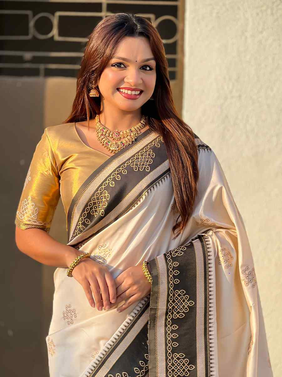 Off-White Soft Silk Handwoven Casual Reception Festival Wedding Fancy Classic Style Sarees