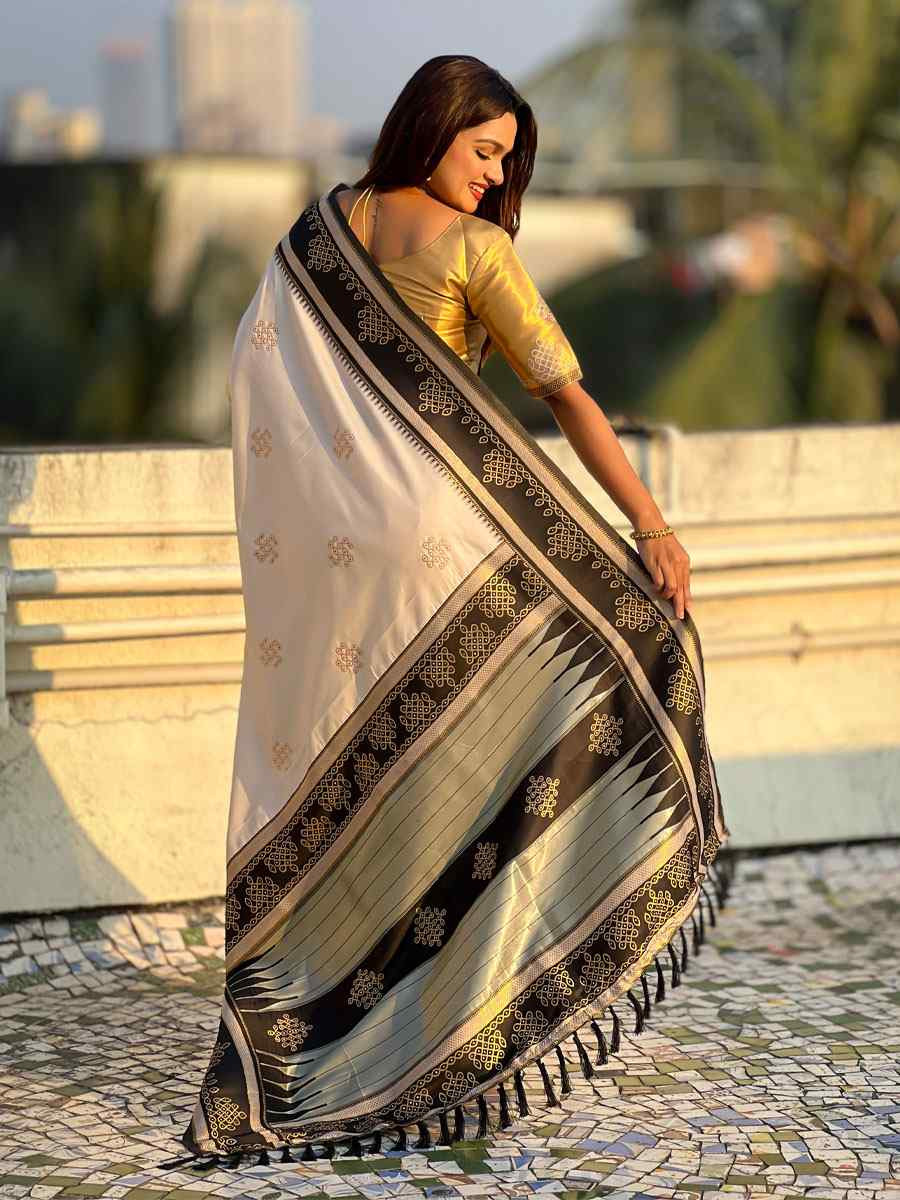 Off-White Soft Silk Handwoven Casual Reception Festival Wedding Fancy Classic Style Sarees