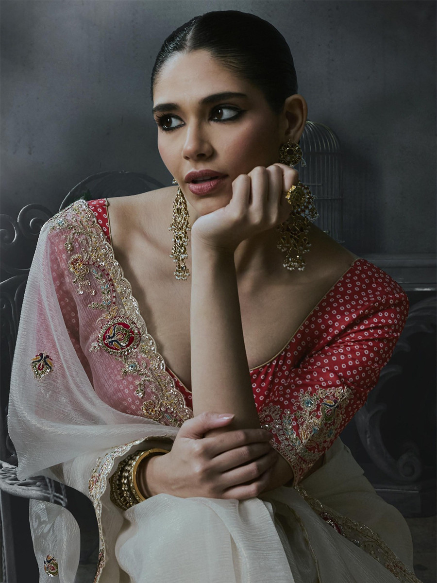 Off-White Tissue Silk Embroidery Stone Work Sequins Wedding Reception Party Festival Casual Heavy Border Sarees