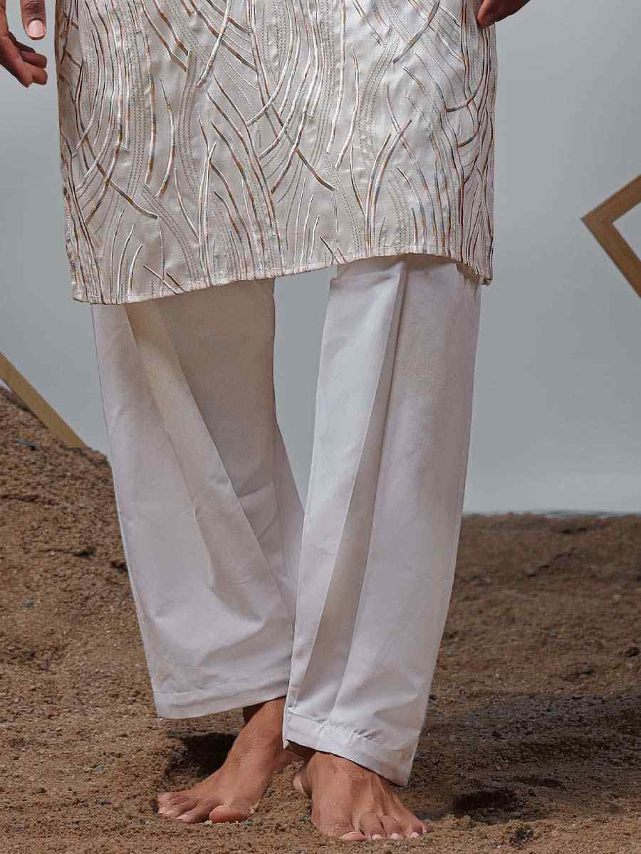 Off White Viscose  Embroidered Festival Casual Kurta