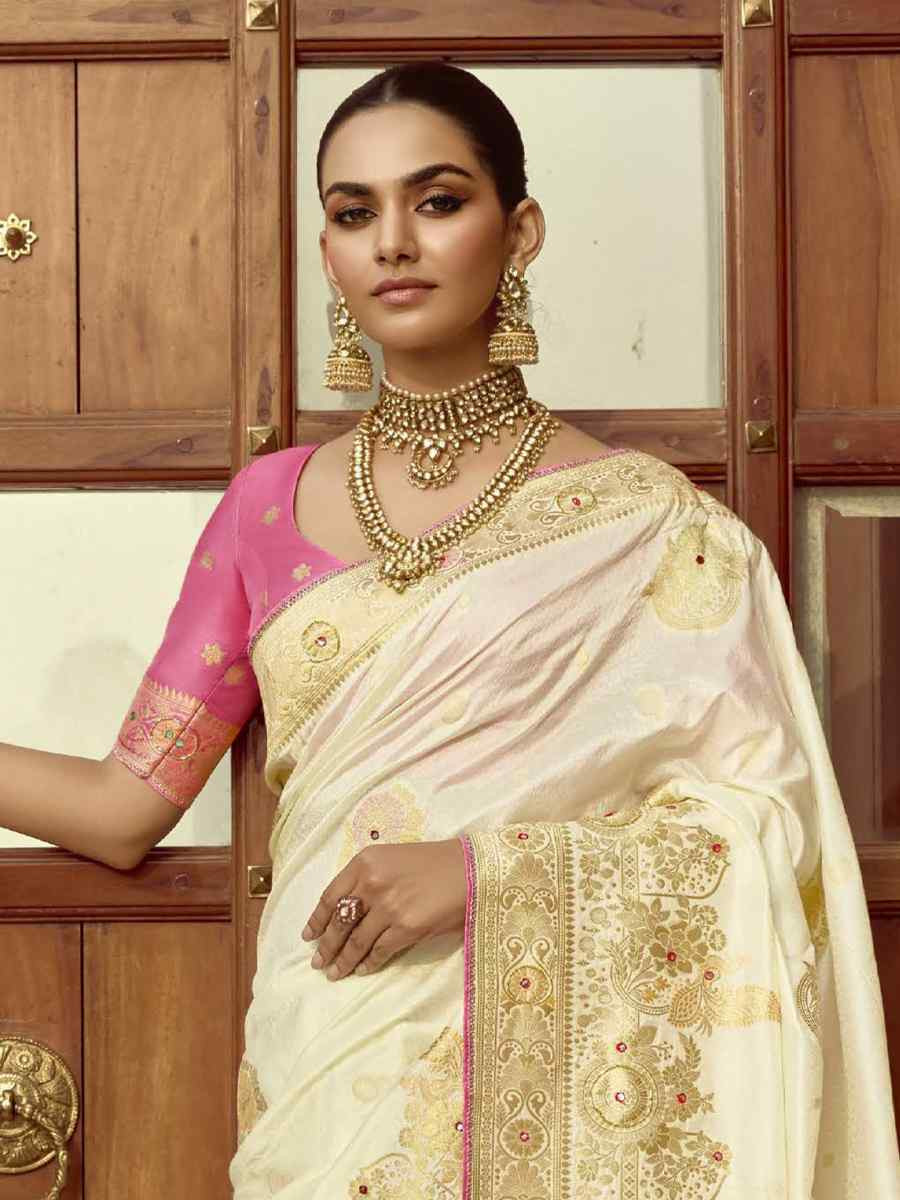 Offwhite Black Viscose Handwoven Festival Wedding Fancy Heavy Border Saree