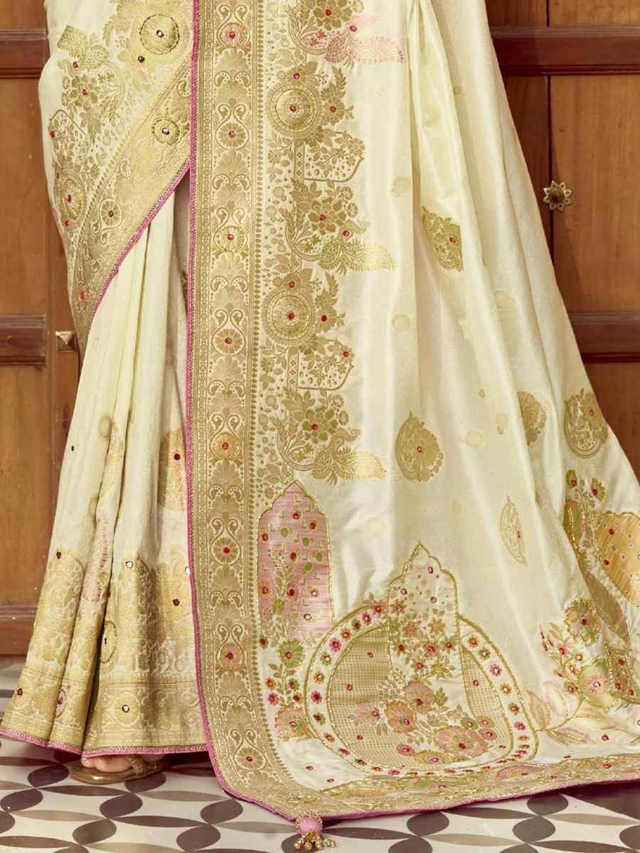 Offwhite Black Viscose Handwoven Festival Wedding Fancy Heavy Border Saree