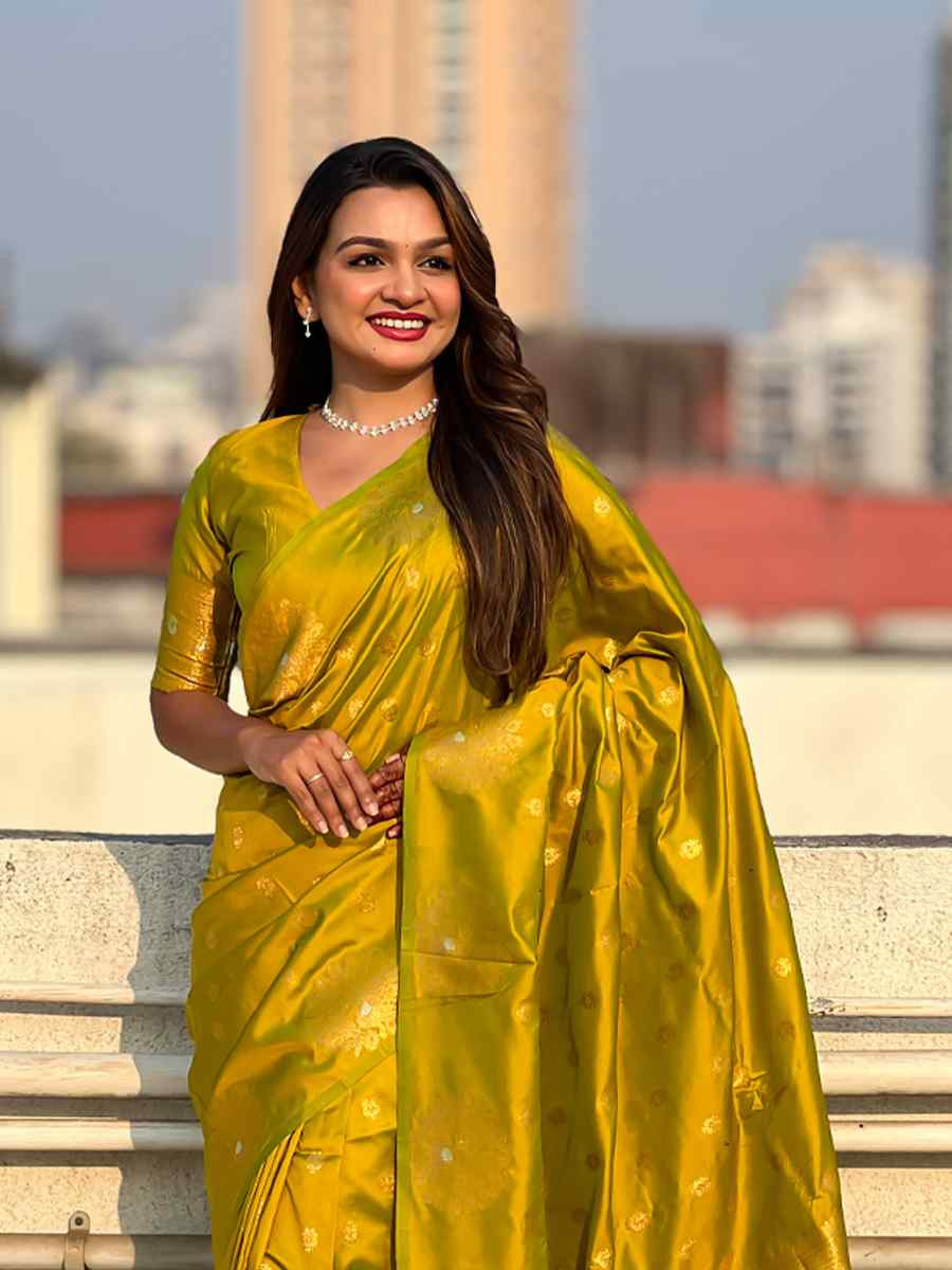 Olive Moonga Silk Handwoven Festival Wedding Heavy Border Saree