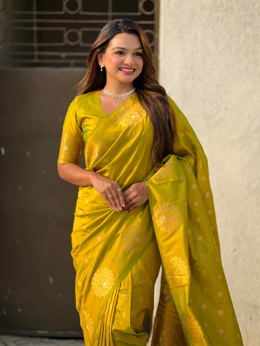 Olive Moonga Silk Handwoven Festival Wedding Heavy Border Saree