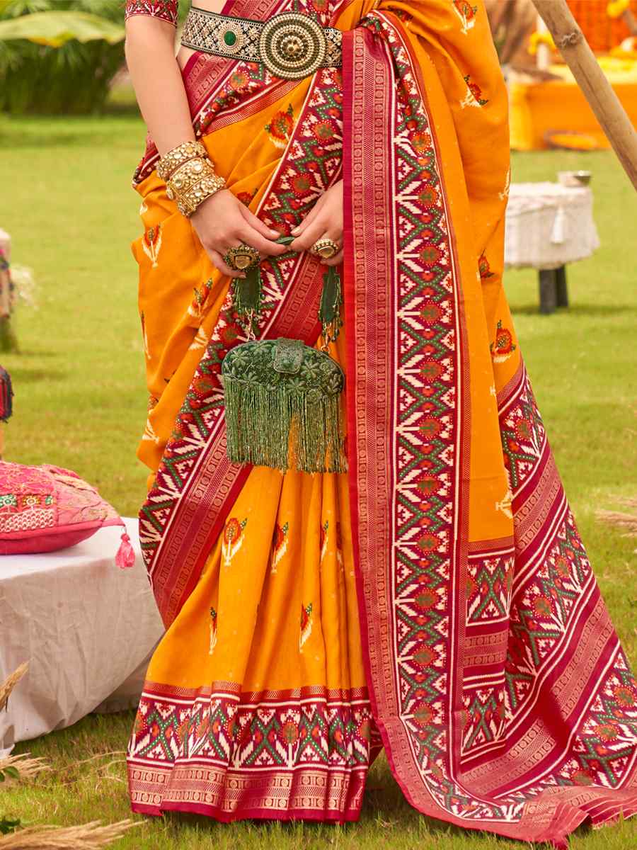 Orange Red Mercerized Sigma Silk Handwoven Wedding Festival Heavy Border Saree