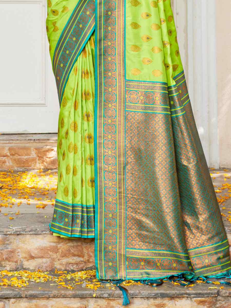 Parrot Green Banarasi Silk Handwoven Wedding Festival Heavy Border Saree