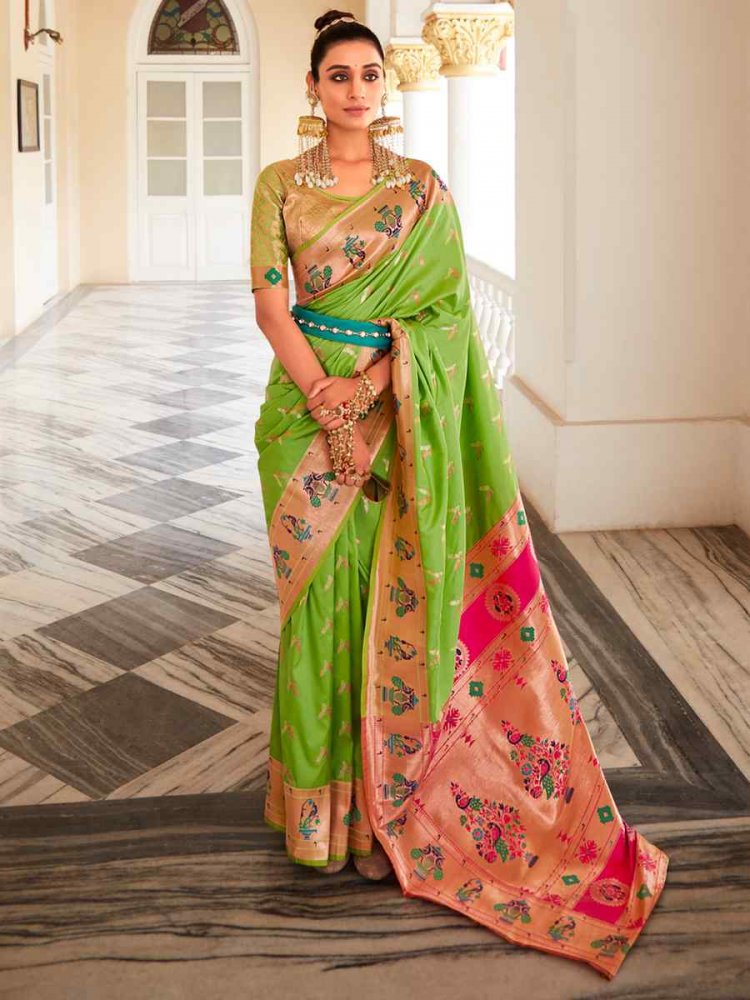 Parrot Green Pure Heavy Silk  Handwoven Wedding Festival Heavy Border Saree
