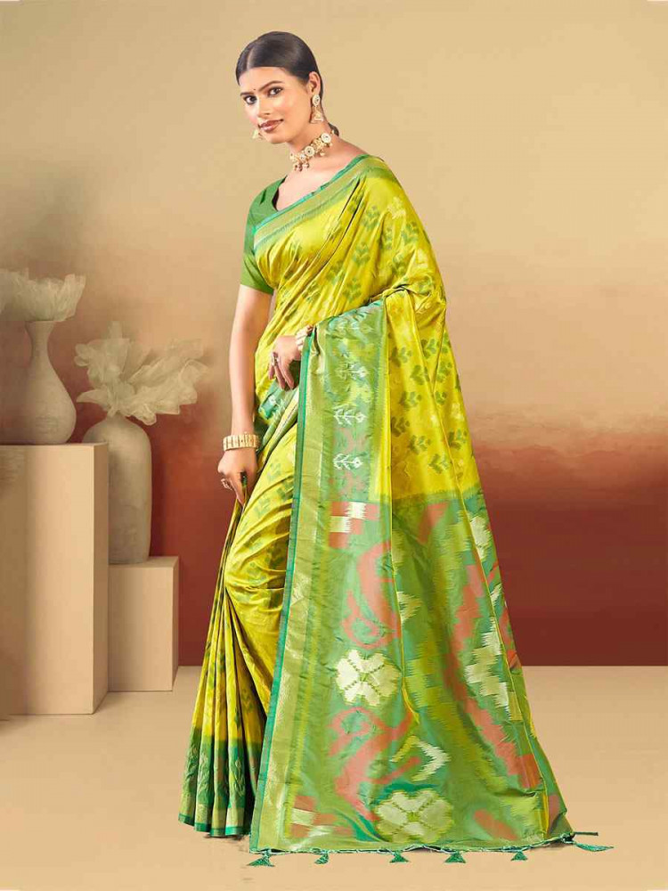 Image of Parrot Green Silk Handwoven Festival Wedding Fancy Heavy Border Saree