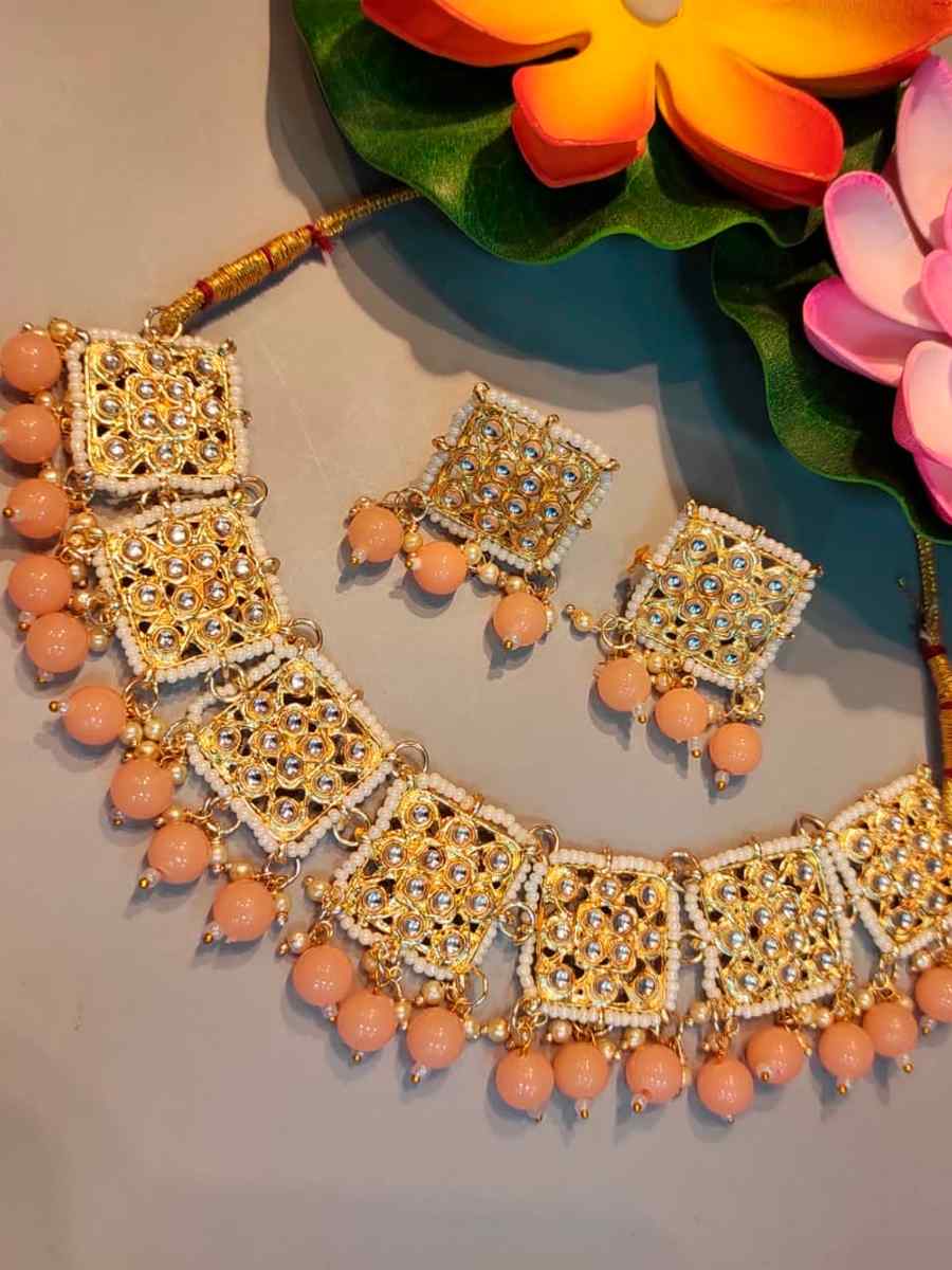 Peach Alloy Wedding Wear Kundan Necklace