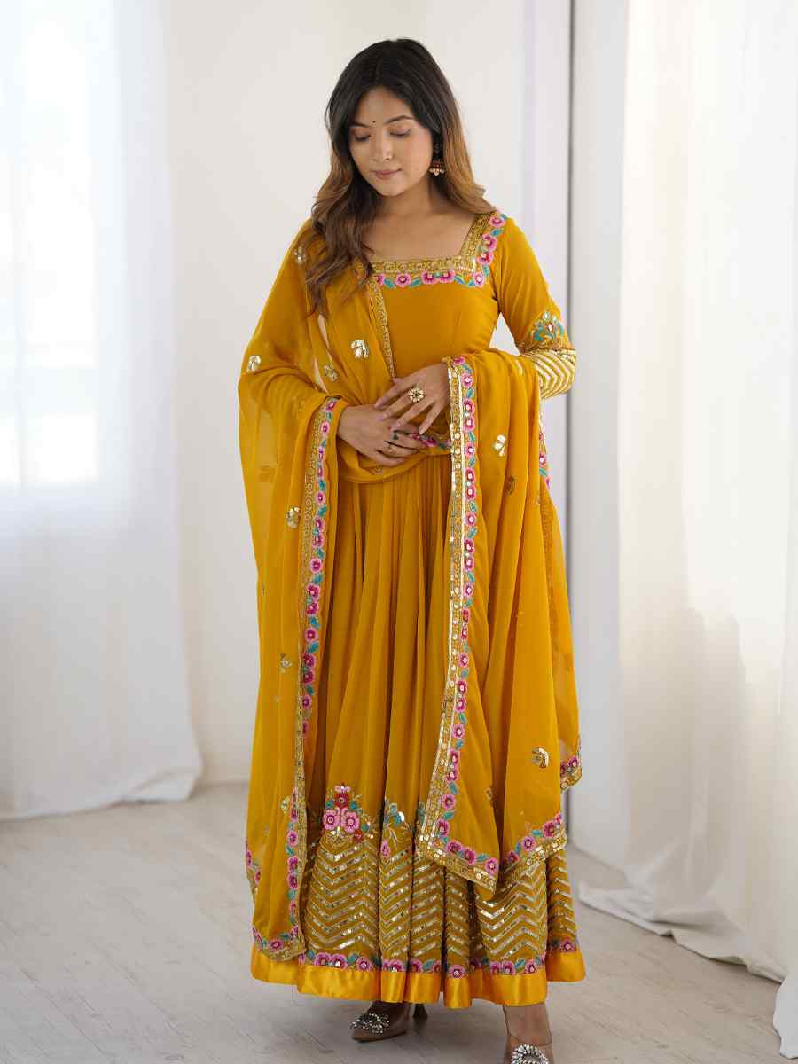 Peach Heavy Georgette Embroidered Party Wedding Ready Anarkali Salwar Kameez