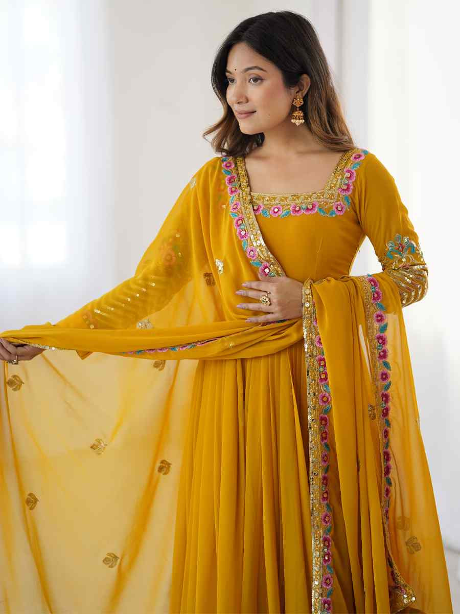 Peach Heavy Georgette Embroidered Party Wedding Ready Anarkali Salwar Kameez