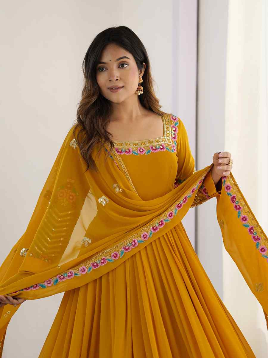 Peach Heavy Georgette Embroidered Party Wedding Ready Anarkali Salwar Kameez