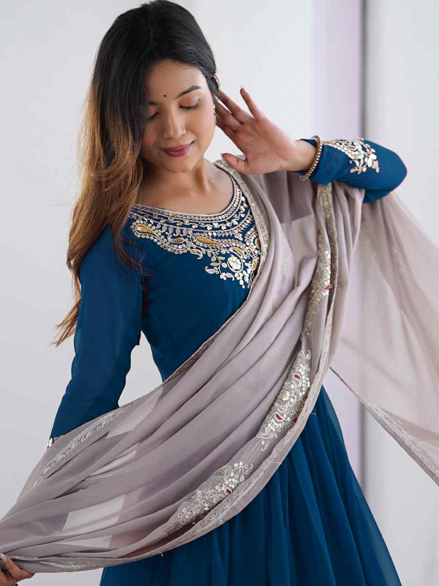 Peach Heavy Georgette Embroidered Party Wedding Ready Anarkali Salwar Kameez