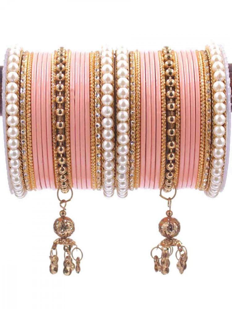 Buy Green Bracelets & Bangles for Women by Leshya Online | Ajio.com-chantamquoc.vn