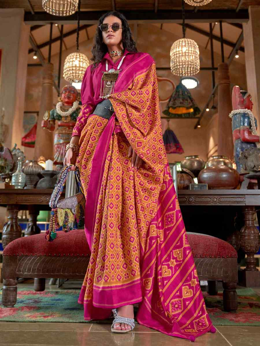 Peach Silk Printed Casual Reception Festival Wedding Fancy Classic Style Sarees