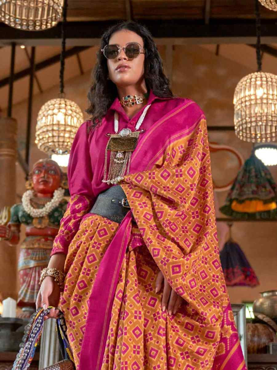 Peach Silk Printed Casual Reception Festival Wedding Fancy Classic Style Sarees