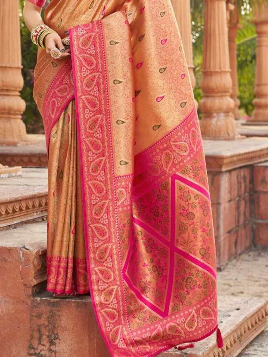 Peach Soft Banarasi Silk Handwoven Festival Wedding Fancy Heavy Border Saree