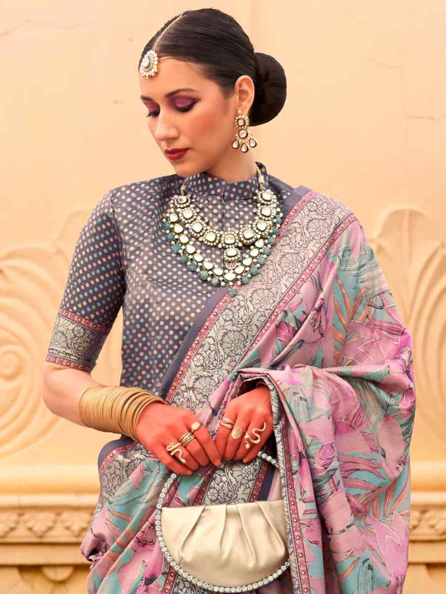 Peach Super Silk Handwoven Festival Casual Heavy Border Saree