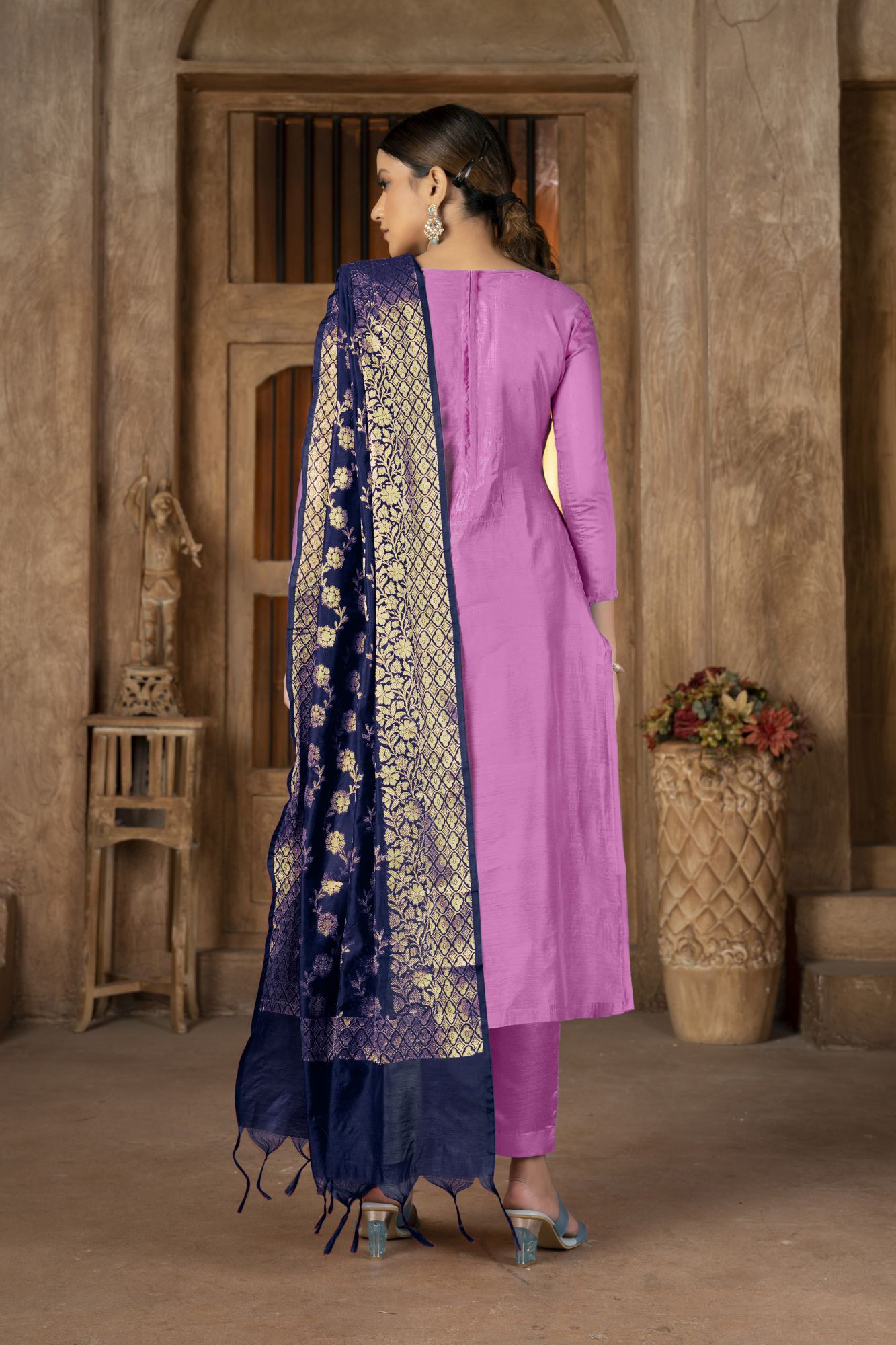 Pi nk Banarasi Jacquard Embroidery Festival Party Pant Salwar Kameez