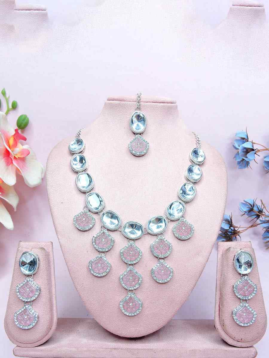 Pink Alloy Metal Festival Wear Kundan Necklace