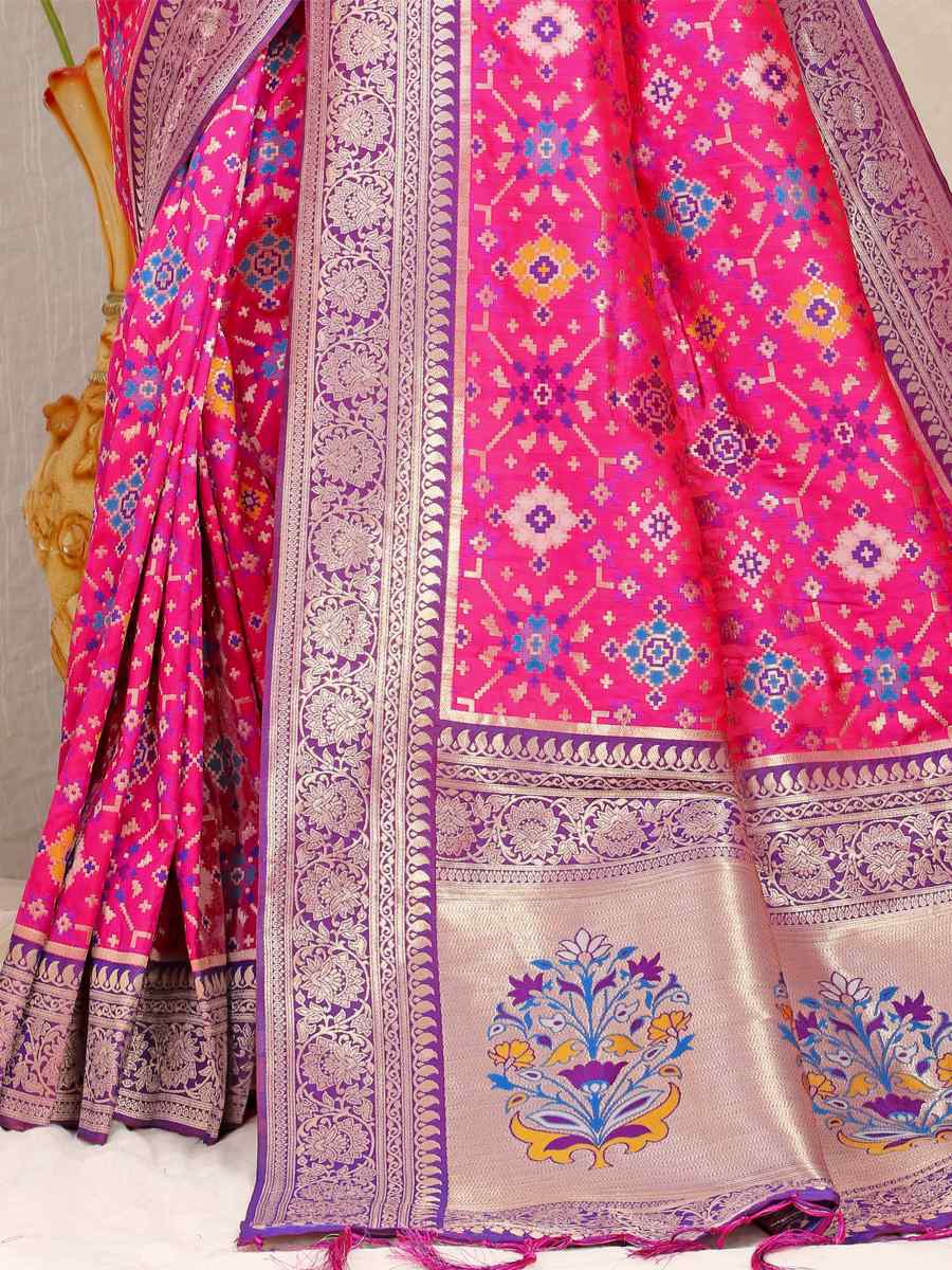 Pink Banarasi Silk Handwoven Wedding Festival Heavy Border Saree
