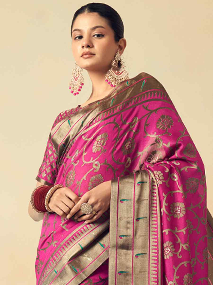 Pink Georgette Handwoven Festival Wedding Fancy Heavy Border Saree