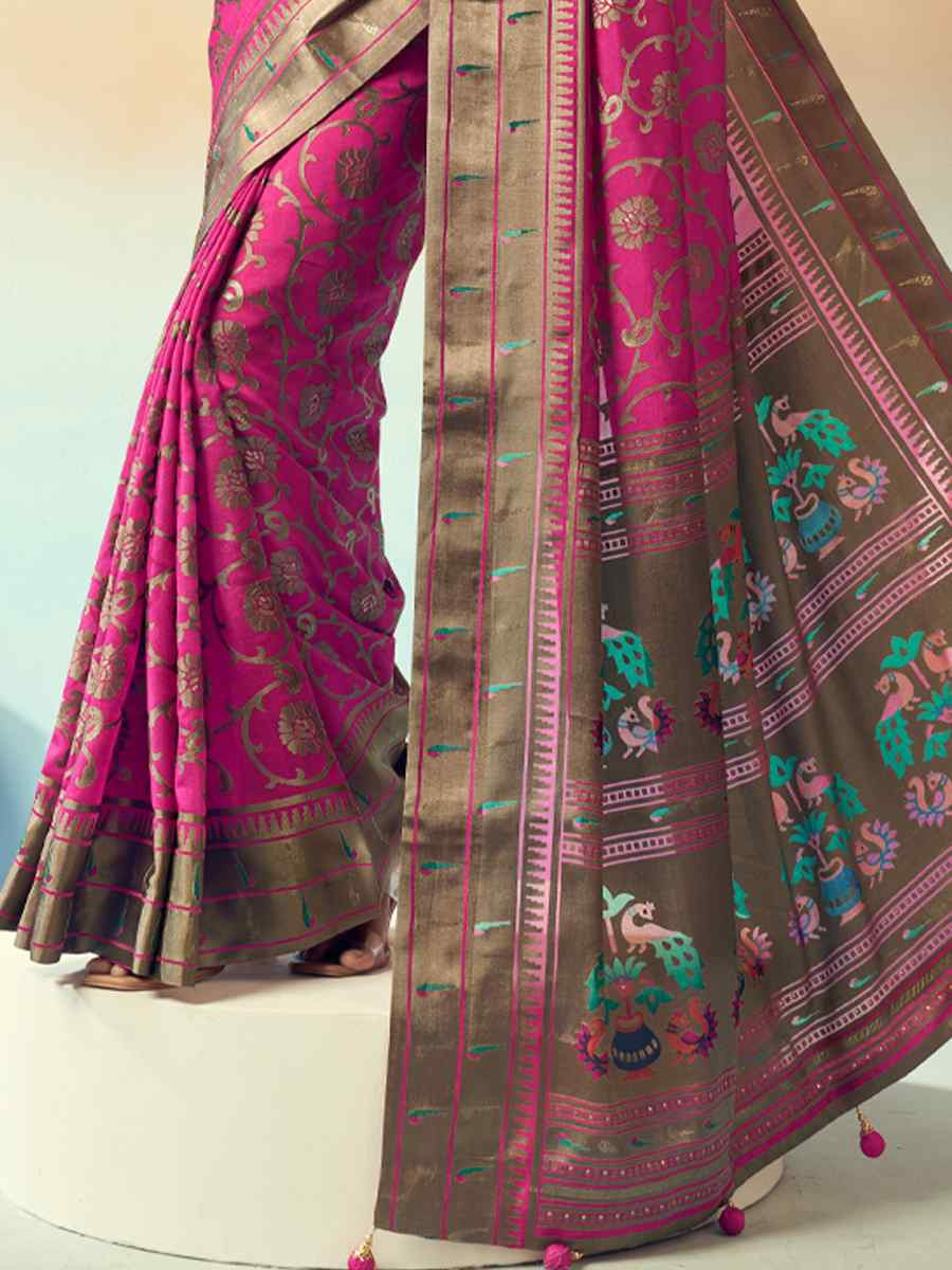 Pink Georgette Handwoven Festival Wedding Fancy Heavy Border Saree