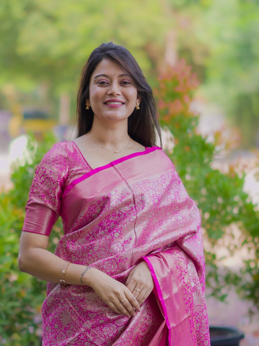 Pink Kanchipuram Silk Zari Weaving Wedding Reception Party Festival Casual Heavy Border Sarees