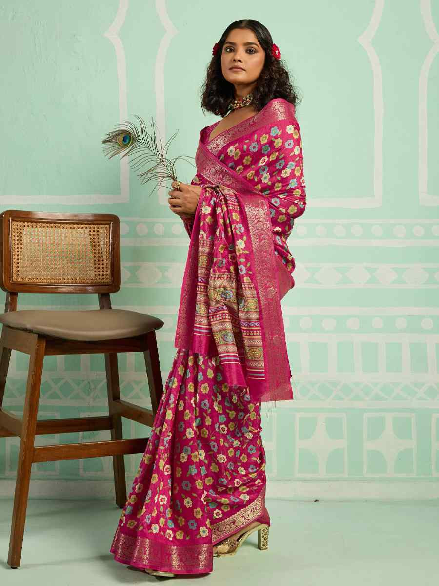 Pink Printed Handwoven Traditional Bridal Reception Festival Wedding Fancy Classic Style Sarees