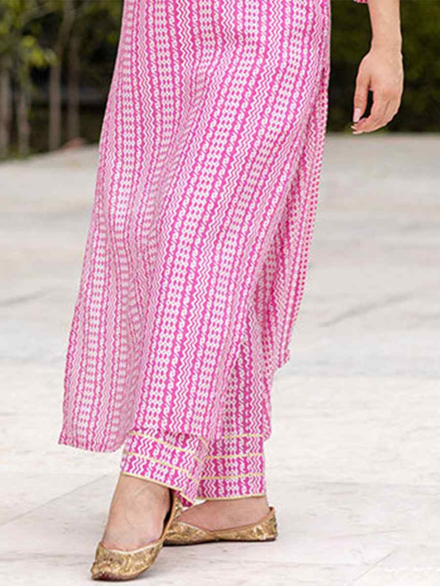 Pink Pure Muslin Printed Festival Casual Kurti With Bottom