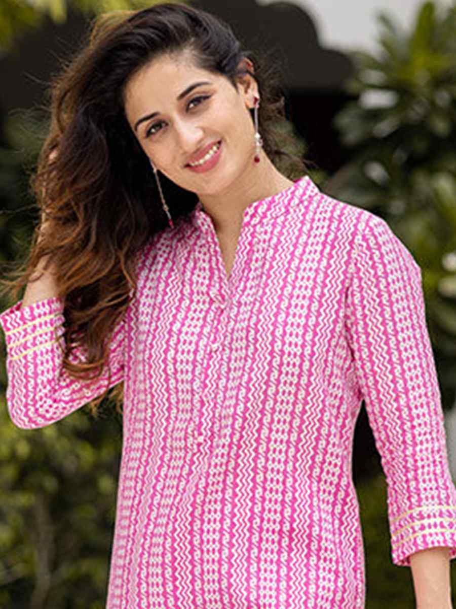 Pink Pure Muslin Printed Festival Casual Kurti With Bottom