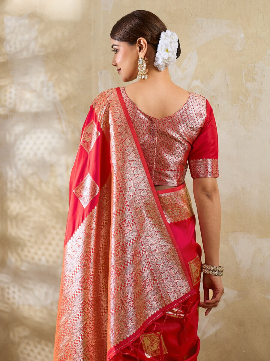 Pink Silk Blend Zari Wedding Reception Party Festival Casual Heavy Border Sarees