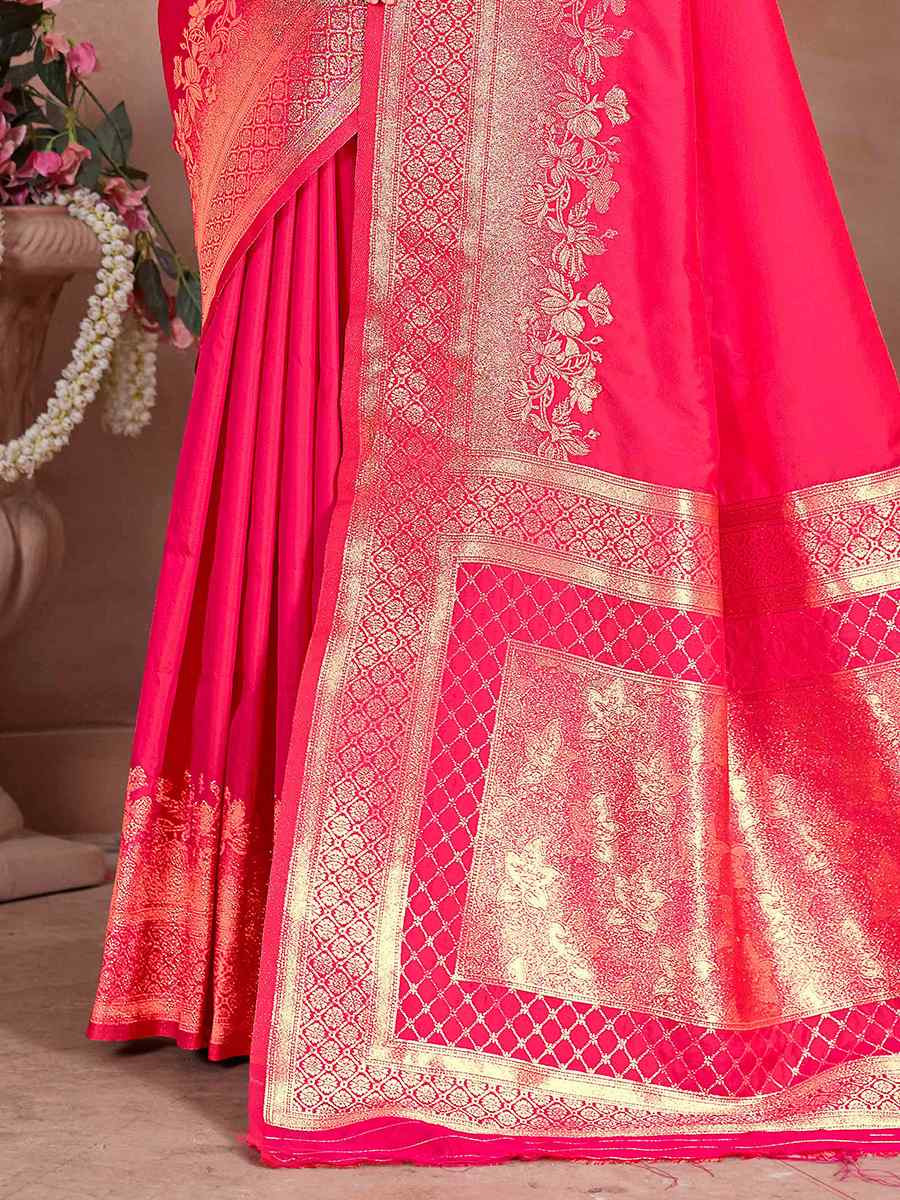 Pink Silk Handwoven Festival Wedding Fancy Heavy Border Saree