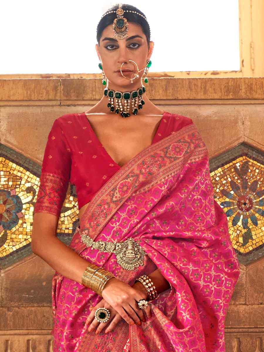 Pink Silk Handwoven Wedding Festival Heavy Border Saree