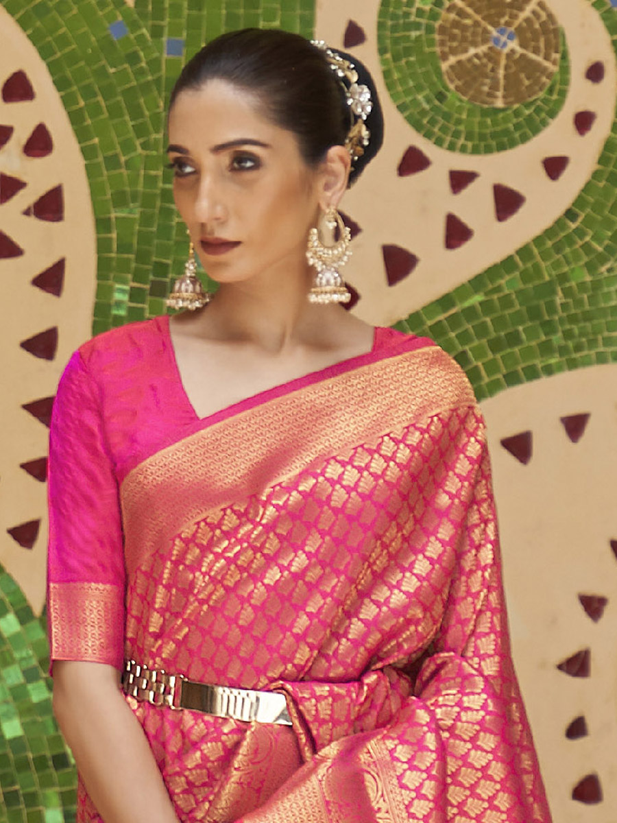 Pink Silk Handwoven Wedding Festival Heavy Border Saree