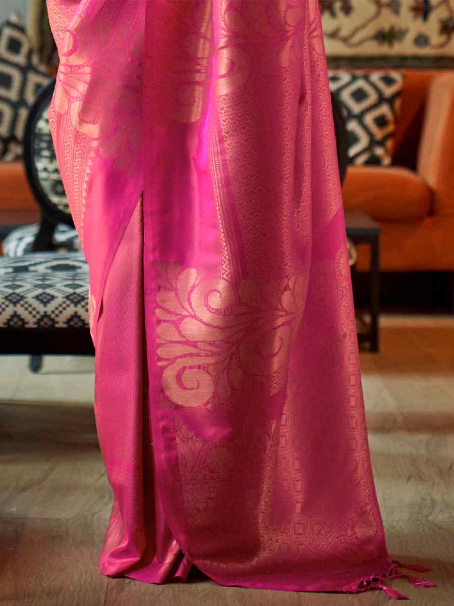 Pink Silk Handwoven Wedding Festival Heavy Border Saree