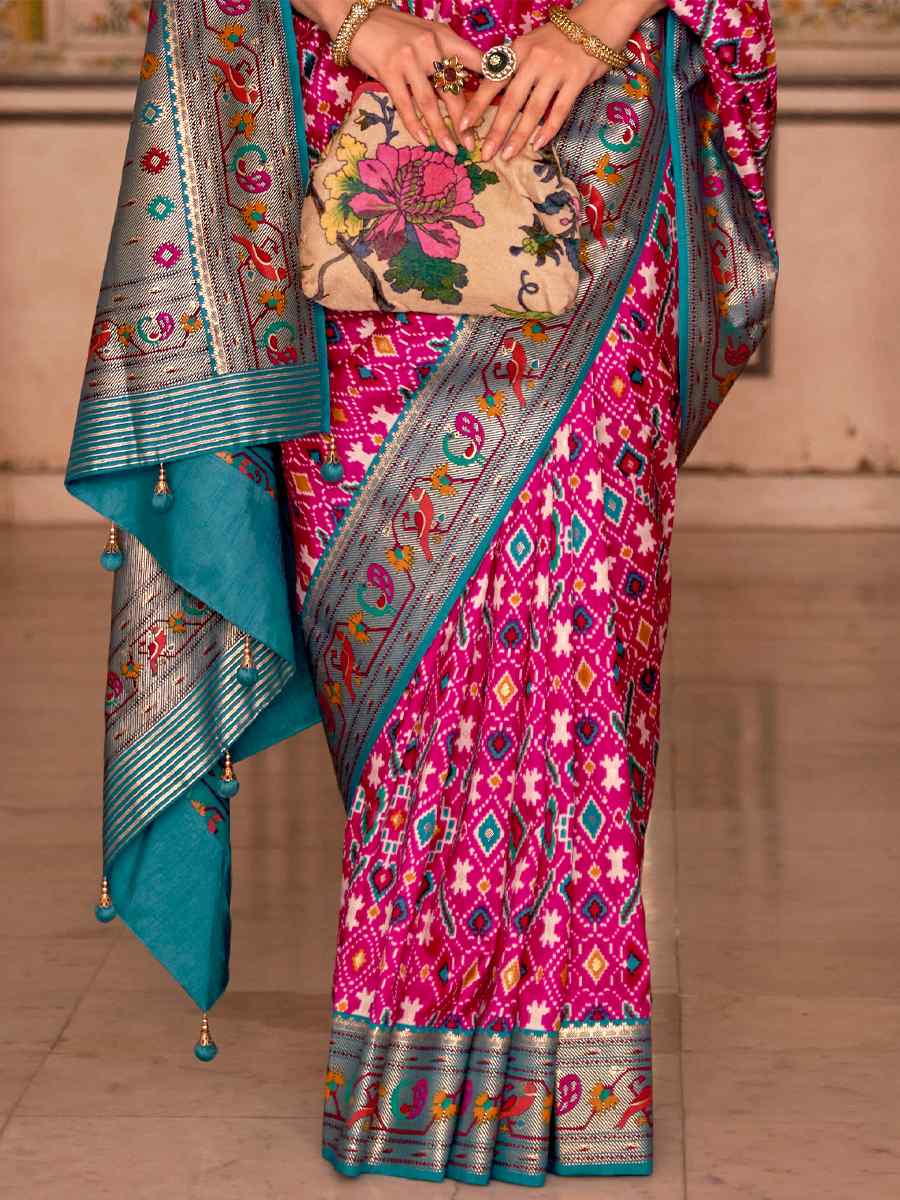 Pink Smooth Silk Handwoven Party Festival Classic Style Saree