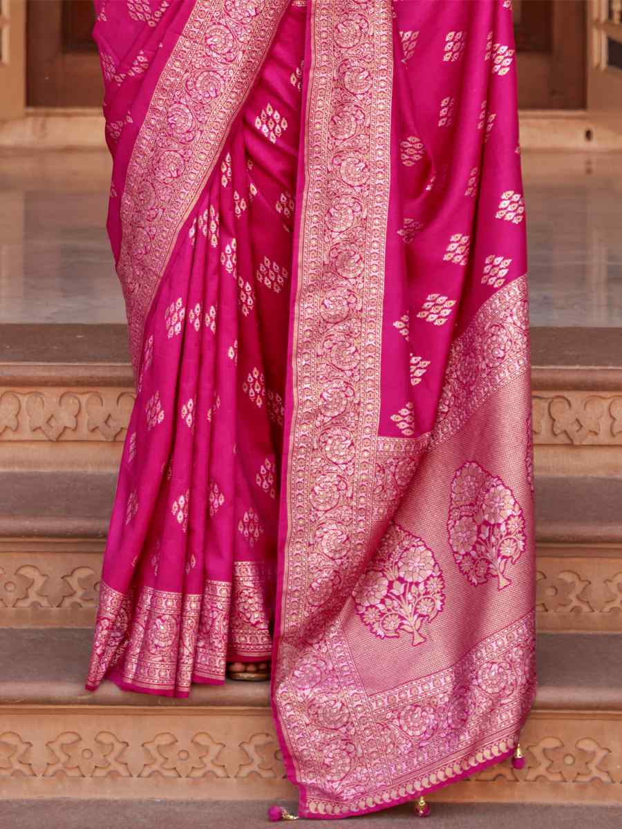 Pink Soft Silk Handwoven Wedding Festival Heavy Border Saree