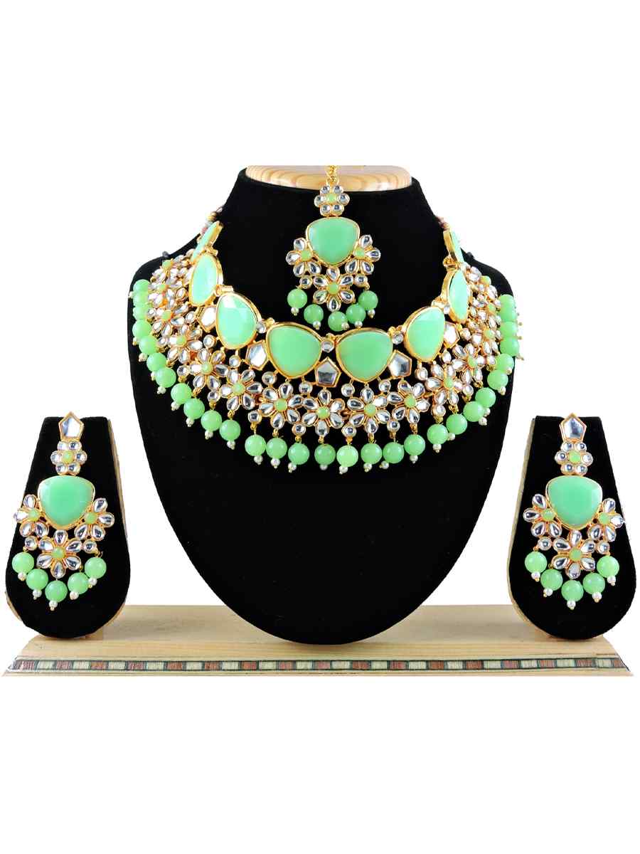 Pista Alloy Festival Wear Diamonds Necklace