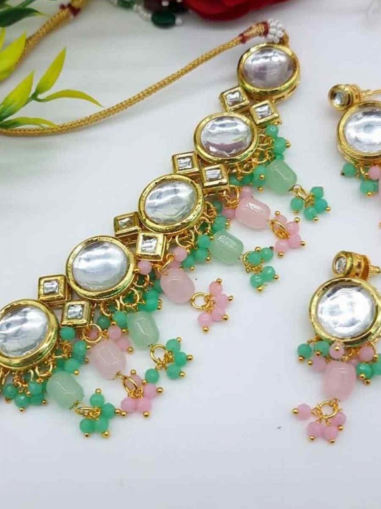 Pista Alloy Festival Wear Kundan Necklace