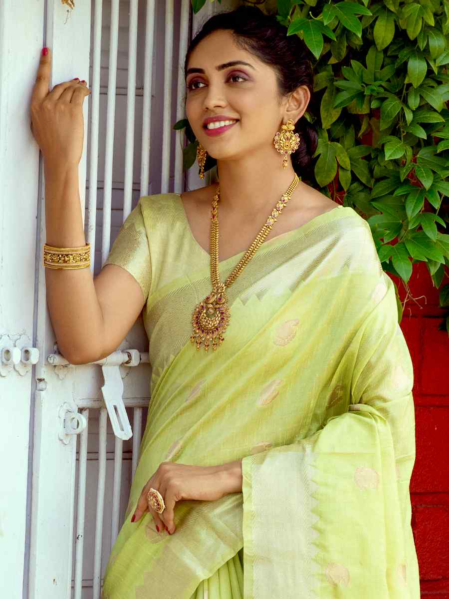 Pista Assam Silk Handwoven Wedding Festival Heavy Border Saree