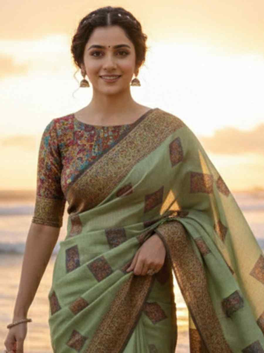 Pista Banarasi Soft Silk Zari Handwoven Casual Reception Festival Wedding Fancy Classic Style Sarees